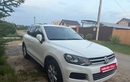 Volkswagen Touareg III, 2010 год, 1 600 000 рублей, 7 фотография