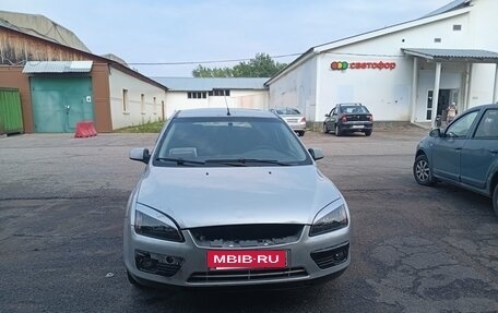 Ford Focus II рестайлинг, 2006 год, 250 000 рублей, 2 фотография