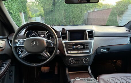 Mercedes-Benz GL-Класс, 2015 год, 3 100 000 рублей, 11 фотография
