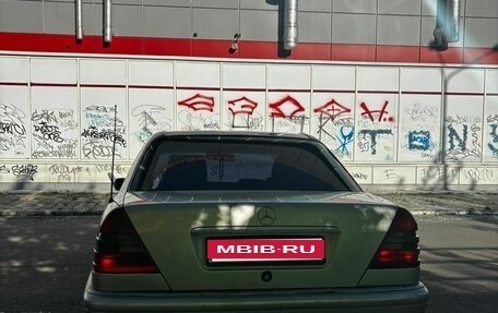 Mercedes-Benz C-Класс, 1995 год, 329 000 рублей, 6 фотография