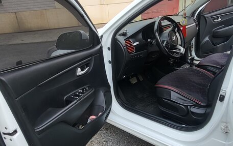KIA Rio IV, 2017 год, 1 350 000 рублей, 8 фотография