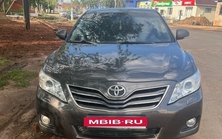 Toyota Camry, 2009 год, 1 240 000 рублей, 2 фотография