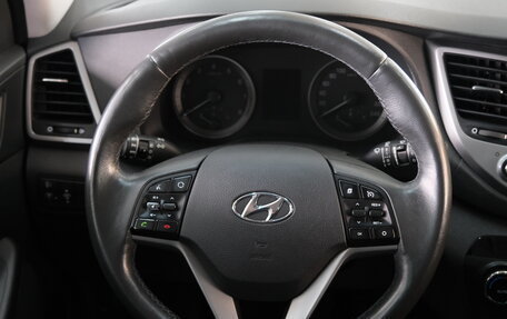 Hyundai Tucson III, 2018 год, 1 829 000 рублей, 12 фотография