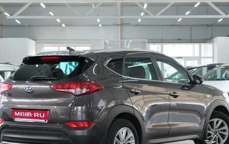 Hyundai Tucson III, 2018 год, 1 829 000 рублей, 6 фотография