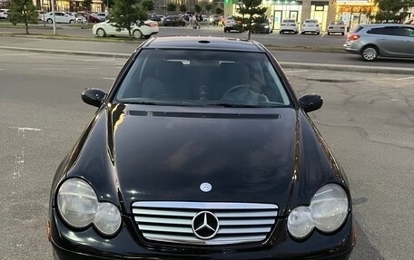 Mercedes-Benz C-Класс, 2002 год, 520 000 рублей, 2 фотография