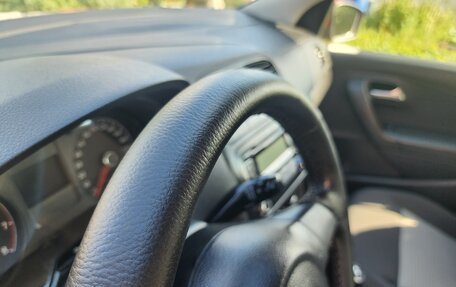 Volkswagen Polo VI (EU Market), 2011 год, 685 000 рублей, 16 фотография