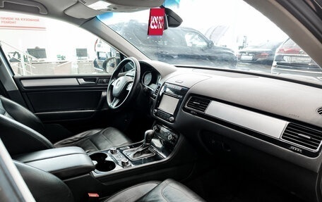 Volkswagen Touareg III, 2012 год, 1 750 000 рублей, 13 фотография