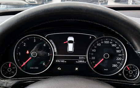 Volkswagen Touareg III, 2012 год, 1 750 000 рублей, 16 фотография