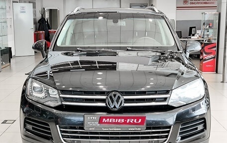 Volkswagen Touareg III, 2012 год, 1 750 000 рублей, 2 фотография