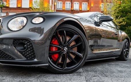 Bentley Continental GT III, 2020 год, 19 000 000 рублей, 3 фотография