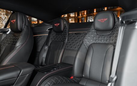 Bentley Continental GT III, 2020 год, 19 000 000 рублей, 23 фотография