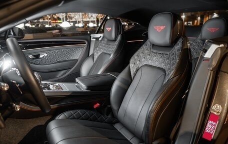 Bentley Continental GT III, 2020 год, 19 000 000 рублей, 22 фотография