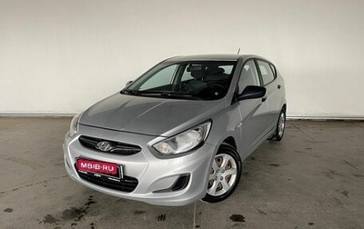 Hyundai Solaris II рестайлинг, 2011 год, 830 000 рублей, 1 фотография