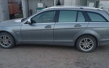 Mercedes-Benz C-Класс, 2008 год, 1 100 000 рублей, 3 фотография