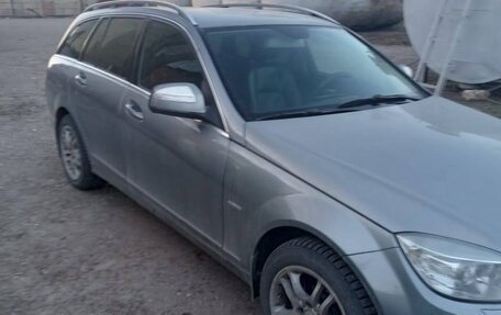 Mercedes-Benz C-Класс, 2008 год, 1 100 000 рублей, 4 фотография