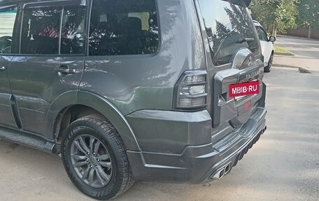 Mitsubishi Pajero IV, 2011 год, 1 800 000 рублей, 9 фотография