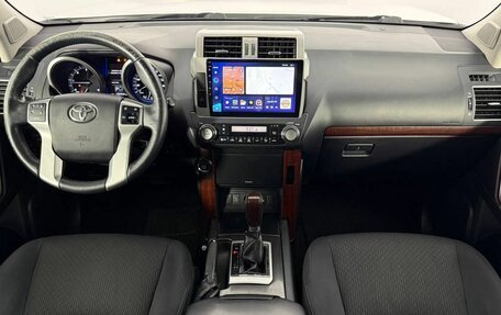 Toyota Land Cruiser Prado 150 рестайлинг 2, 2016 год, 3 300 000 рублей, 16 фотография