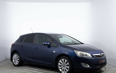Opel Astra J, 2010 год, 578 000 рублей, 3 фотография