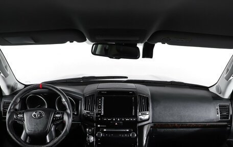 Toyota Land Cruiser 200, 2015 год, 3 549 000 рублей, 13 фотография