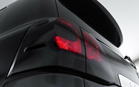 Toyota Land Cruiser 200, 2015 год, 3 549 000 рублей, 24 фотография
