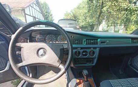 Mercedes-Benz 190 (W201), 1990 год, 660 000 рублей, 4 фотография