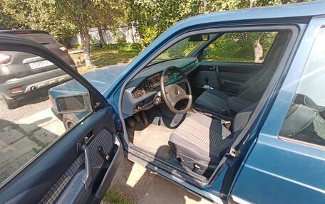 Mercedes-Benz 190 (W201), 1990 год, 660 000 рублей, 3 фотография