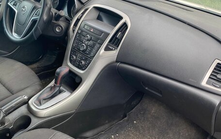 Opel Astra J, 2011 год, 591 000 рублей, 4 фотография