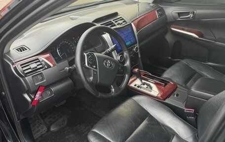 Toyota Camry, 2013 год, 1 290 000 рублей, 9 фотография