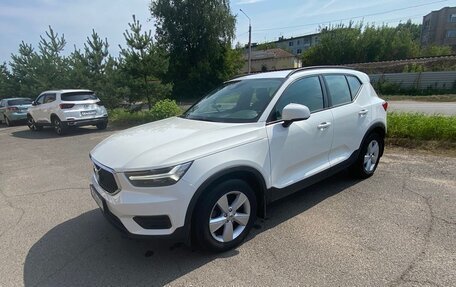 Volvo XC40 I, 2019 год, 2 490 000 рублей, 4 фотография