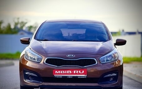 KIA cee'd III, 2016 год, 1 150 000 рублей, 2 фотография