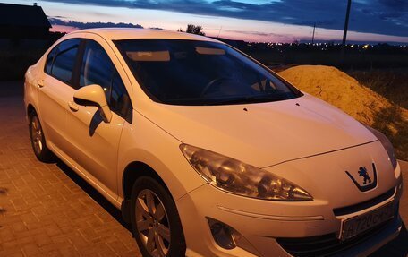 Peugeot 408 I рестайлинг, 2012 год, 700 000 рублей, 3 фотография