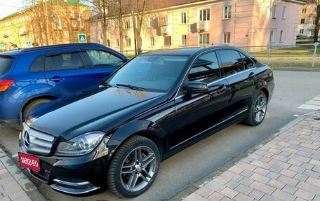 Mercedes-Benz C-Класс, 2013 год, 1 460 000 рублей, 1 фотография