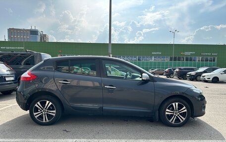 Renault Megane III, 2011 год, 820 000 рублей, 2 фотография