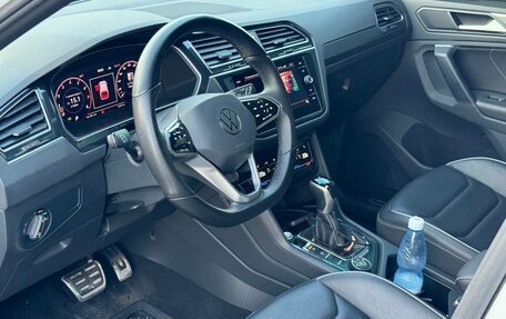 Volkswagen Tiguan II, 2021 год, 3 600 000 рублей, 19 фотография