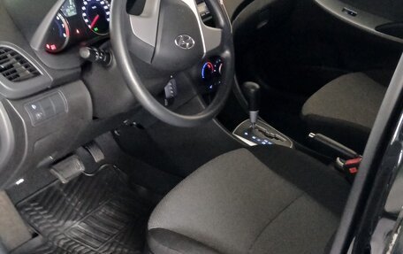 Hyundai Solaris II рестайлинг, 2014 год, 1 110 000 рублей, 2 фотография