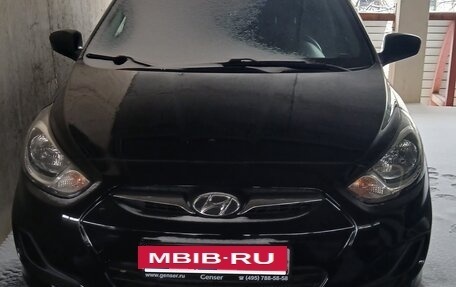Hyundai Solaris II рестайлинг, 2014 год, 1 110 000 рублей, 13 фотография