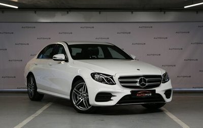 Mercedes-Benz E-Класс, 2019 год, 3 900 000 рублей, 1 фотография