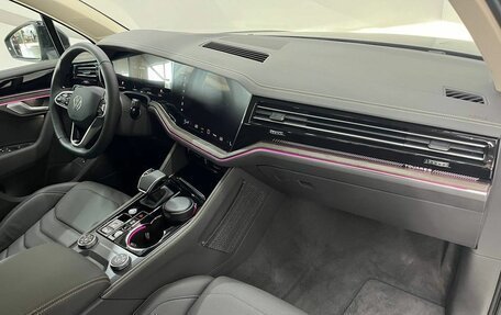Volkswagen Touareg III, 2024 год, 7 999 000 рублей, 15 фотография