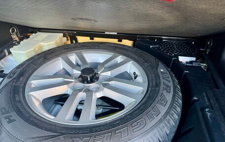 Land Rover Freelander II рестайлинг 2, 2013 год, 2 250 000 рублей, 18 фотография