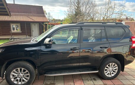 Toyota Land Cruiser Prado 150 рестайлинг 2, 2015 год, 3 250 000 рублей, 3 фотография
