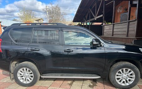Toyota Land Cruiser Prado 150 рестайлинг 2, 2015 год, 3 250 000 рублей, 2 фотография