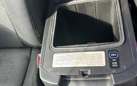 Toyota Land Cruiser Prado 150 рестайлинг 2, 2015 год, 3 250 000 рублей, 11 фотография