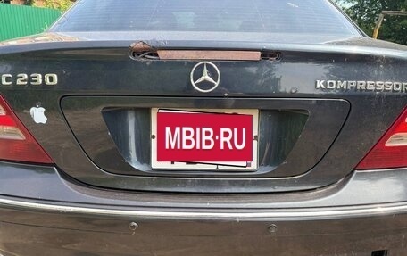 Mercedes-Benz C-Класс, 2004 год, 450 000 рублей, 14 фотография