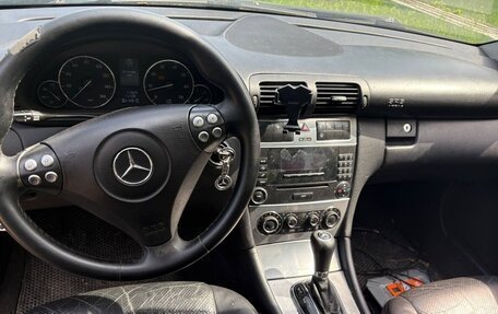 Mercedes-Benz C-Класс, 2004 год, 450 000 рублей, 17 фотография