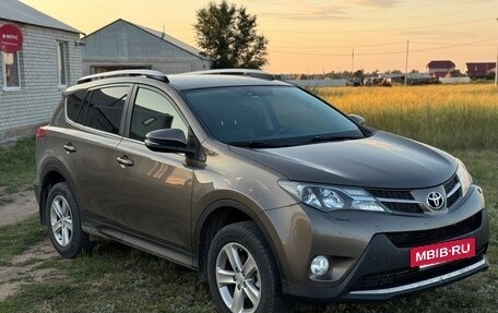 Toyota RAV4, 2013 год, 2 000 000 рублей, 5 фотография