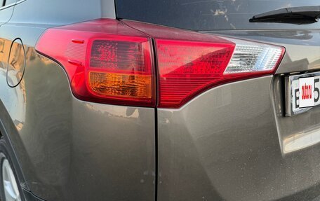 Toyota RAV4, 2013 год, 2 000 000 рублей, 14 фотография