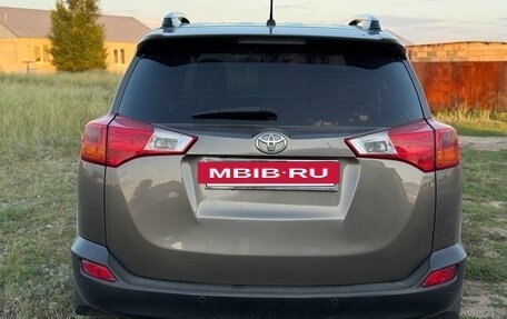 Toyota RAV4, 2013 год, 2 000 000 рублей, 13 фотография