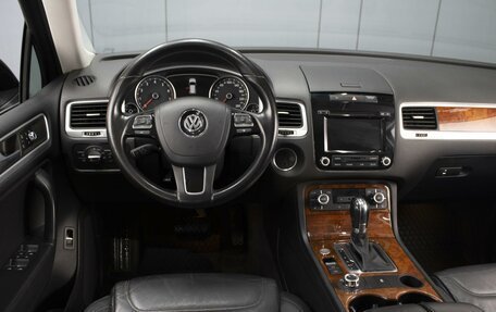 Volkswagen Touareg III, 2012 год, 2 100 000 рублей, 6 фотография