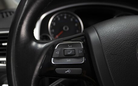 Volkswagen Touareg III, 2012 год, 2 100 000 рублей, 16 фотография