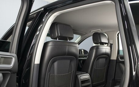 Volkswagen Touareg III, 2012 год, 2 100 000 рублей, 11 фотография